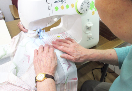 アクティビティー