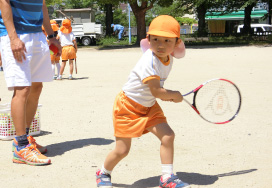 キッズテニス
